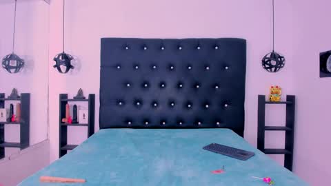 Cattleya stone online show from 01-14-25, 06:02