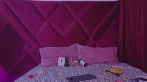 Cattleya stone online show from 02-06-26, 07:56