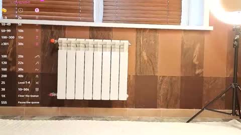 kaycee__ online show from 10-25-25, 06:10