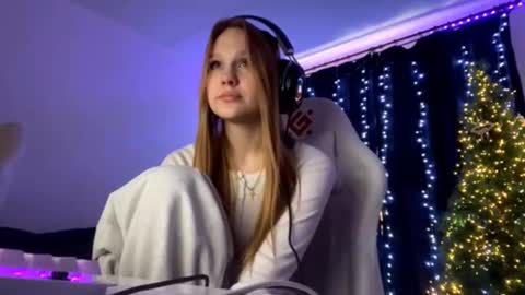 Amia online show from 01-08-26, 08:27