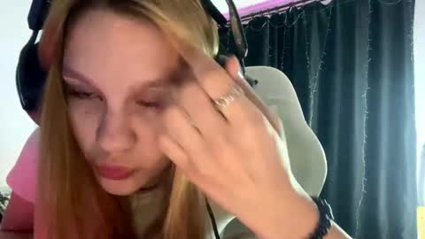 Amia online show from 04-06-26, 06:20