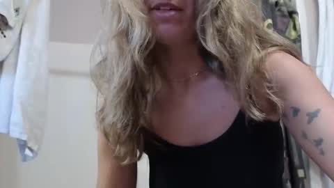 Snapshot of kaygraciee chatting on 01-07-26, 03:36 jordyynashley online show from 01-07-26, 03:36