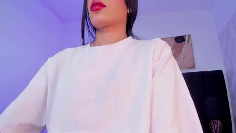 Kayla  online show from 10-25-25, 11:40