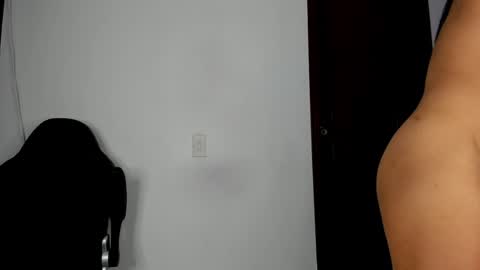 Snapshot of kayla_batista01 chatting on 01-16-25, 12:55 KAYLA BATISTA online show from 01-16-25, 12:55
