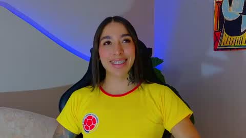 KAYLA BATISTA online show from 06-25-26, 11:20