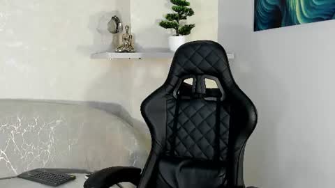 KAYLA BATISTA online show from 07-08-26, 12:04