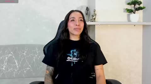 KAYLA BATISTA online show from 07-12-26, 01:35