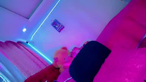 kayla_sexx online show from 07-18-26, 12:26