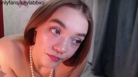Snapshot of kaylabbxo chatting on 07-21-26, 02:08 Kayla online show from 07-21-26, 02:08