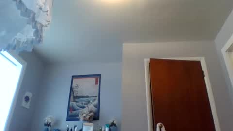 Snapshot of kaylaelizabeth97 chatting on 11-19-25, 07:14 kaylaelizabeth97 online show from 11-19-25, 07:14