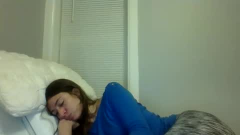 Snapshot of kaylaelizabeth97 chatting on 12-14-25, 11:53 kaylaelizabeth97 online show from 12-14-25, 11:53