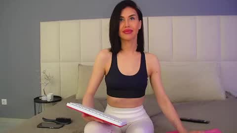 Kayla online show from 05-31-26, 06:31