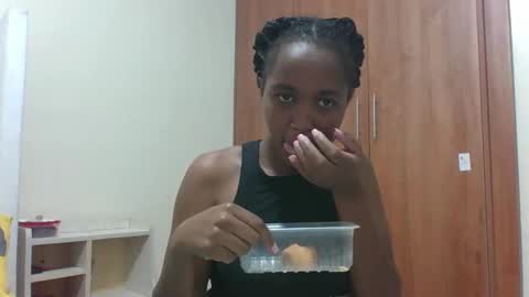 kaylar online show from 03-26-26, 05:13