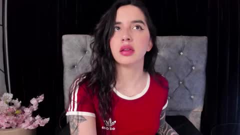 Snapshot of kaylee_lee chatting on 12-14-25, 04:40 kaylee_lee online show from 12-14-25, 04:40