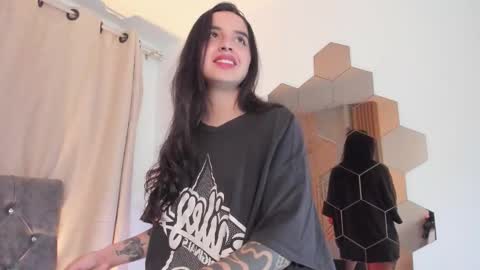 Snapshot of kaylee_lee chatting on 12-19-25, 04:41 kaylee_lee online show from 12-19-25, 04:41