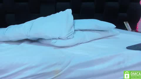 Snapshot of kaylee_sweet_ chatting on 02-21-25, 06:40 Kaylee sweet online show from 02-21-25, 06:40