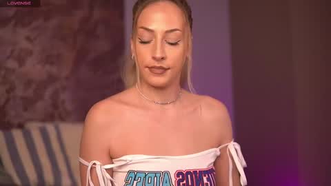 Kayleeflynn online show from 02-28-25, 09:04