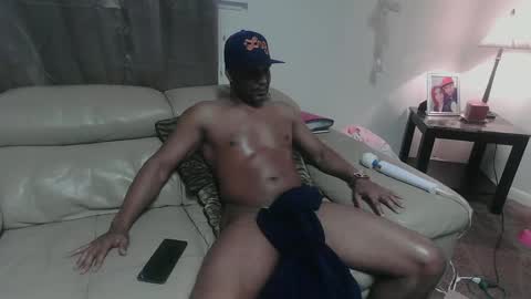 Snapshot of kayleekakesnslim chatting on 02-10-25, 08:21 kaylee kakes online show from 02-10-25, 08:21