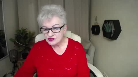 Snapshot of kaylesmoll chatting on 02-03-26, 07:52 kaylesmoll online show from 02-03-26, 07:52