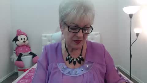 kaylesmoll online show from 07-25-26, 06:49