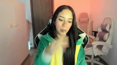 kaylie online show from 10-28-25, 11:03