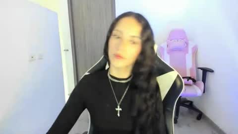 Snapshot of kaylie_xxx chatting on 01-05-26, 08:01 kaylie online show from 01-05-26, 08:01