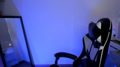 kaylie online show from 07-10-26, 10:34