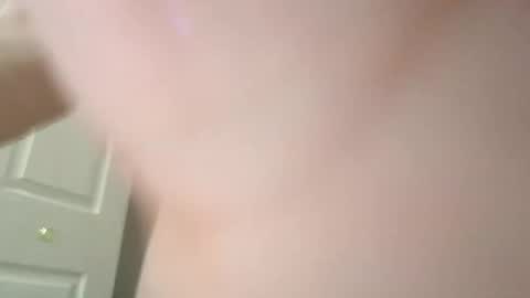 kayluvs88 online show from 11-05-25, 01:33