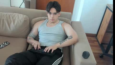 kaynn_b online show from 01-29-25, 05:45