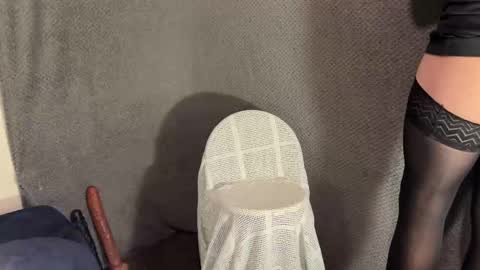 katie online show from 10-06-25, 09:34