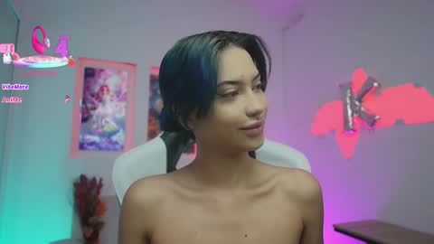 Kayra online show from 11-18-25, 12:09