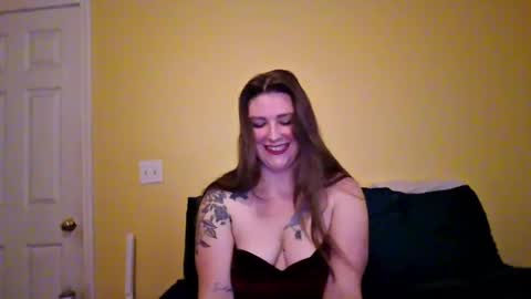 Katie Bird online show from 05-18-26, 03:40