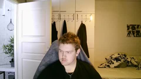 Snapshot of kayttajaviides5 chatting on 02-25-26, 08:35 Aatu online show from 02-25-26, 08:35