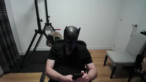 Neon online show from 03-20-26, 06:02