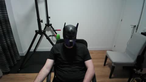 Neon online show from 03-24-26, 06:46