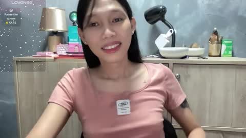 Its me Cora online show from 11-24-25, 05:07