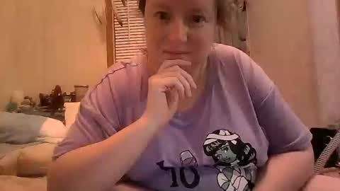 kcandler27 online show from 10-30-25, 08:49