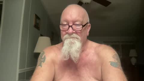 Snapshot of kcbace61760 chatting on 12-21-24, 01:15 kcbace61760 online show from 12-21-24, 01:15