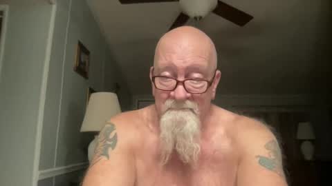 Snapshot of kcbace61760 chatting on 10-14-25, 11:16 kcbace61760 online show from 10-14-25, 11:16