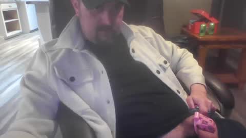 Snapshot of kchristi325 chatting on 01-25-25, 11:43 kchristi325 online show from 01-25-25, 11:43