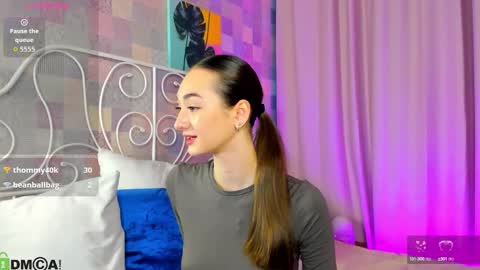 Kelly GMT 2 Su We Th Fr Sa   0300AM-09-00AM   online show from 09-27-25, 03:00