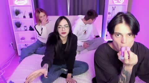 Seb Polly Roxy Jonny online show from 01-27-25, 08:07