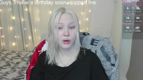 Seb Polly Roxy Jonny online show from 02-07-25, 02:40