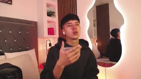 nico online show from 03-18-26, 12:41