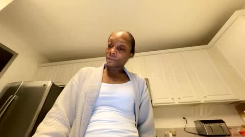 Snapshot of keephimcum69me chatting on 03-27-26, 02:39 Keephimcum69me online show from 03-27-26, 02:39