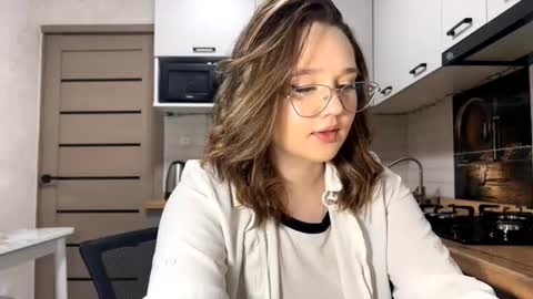 Velma online show from 03-05-26, 12:12