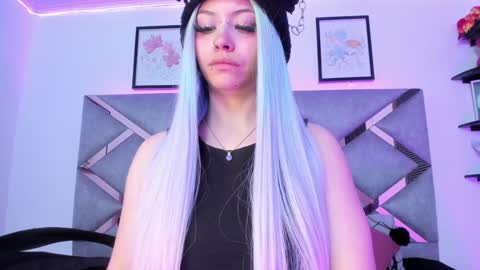 Keidy Monday to Saturday from 200 pm to 810pm  UTC-5 Colombia Time online show from 01-09-25, 07:08