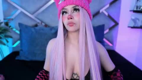 Keidy Monday to Saturday from 200 pm to 810pm  UTC-5 Colombia Time online show from 10-26-25, 07:36