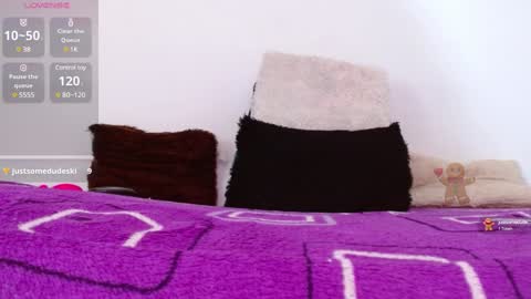 keila online show from 01-15-25, 05:19