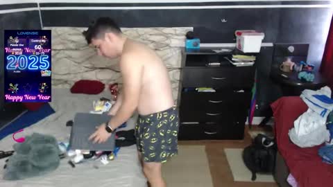 Snapshot of keiler_02 chatting on 01-04-25, 06:40 keiler online show from 01-04-25, 06:40